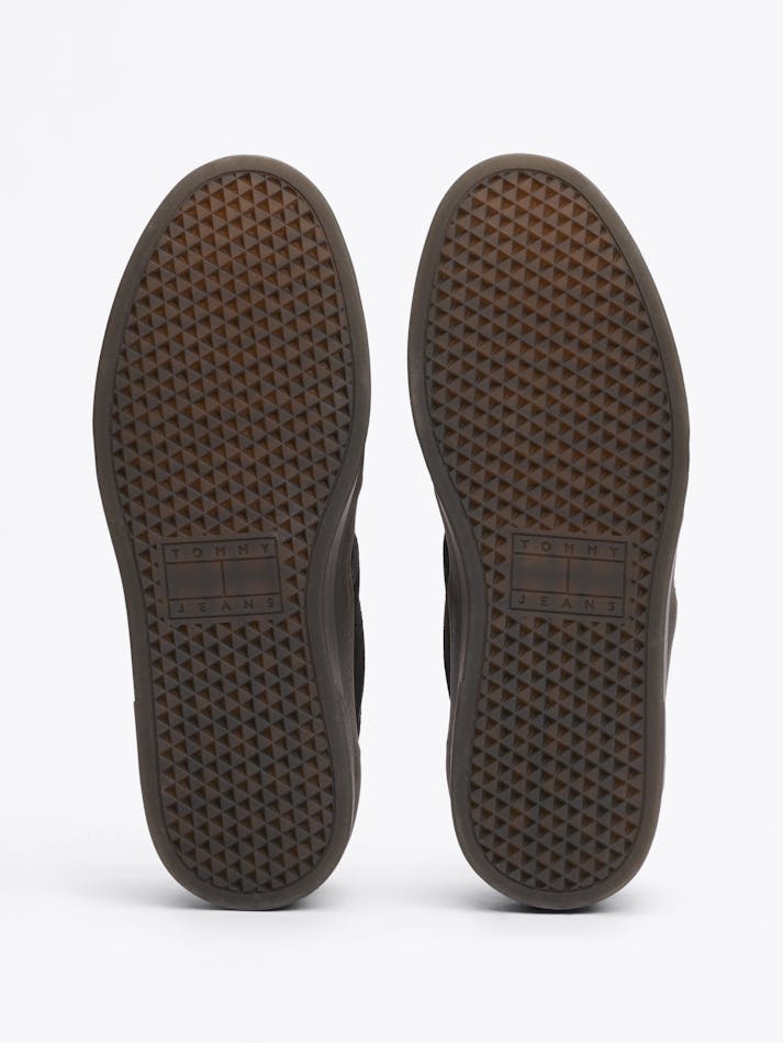 4A823409-FB73-C67A-4F1D-9B21005FBE42