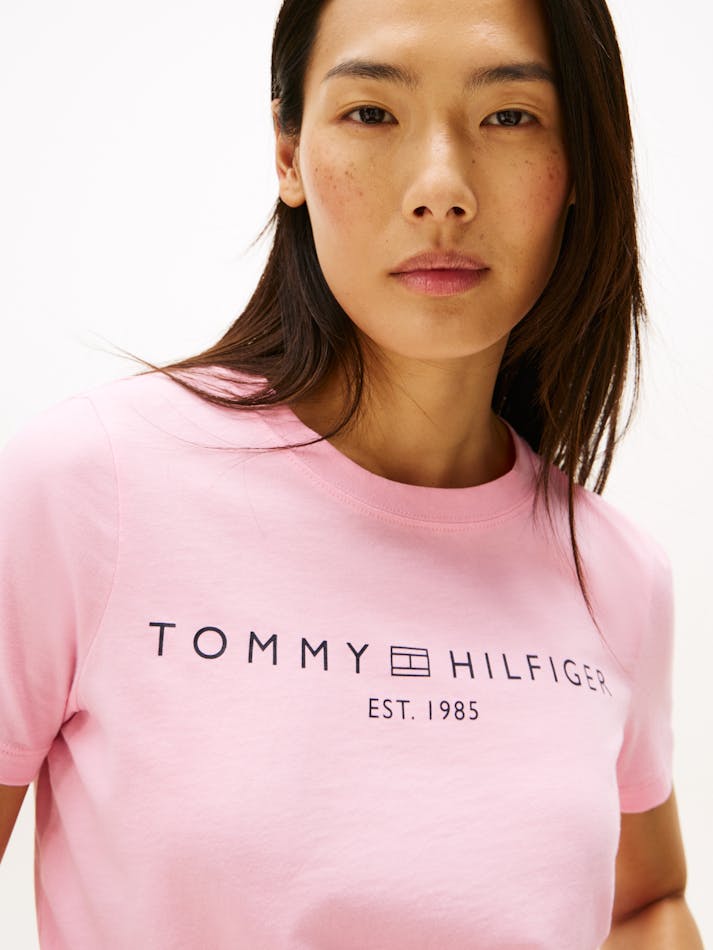 4ADF3E7E-A218-0422-DF9F-E6BB73DC146C