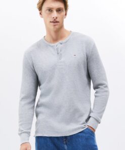 REGULAR WAFFLE HENLEY LONG-SLEEVED TEE