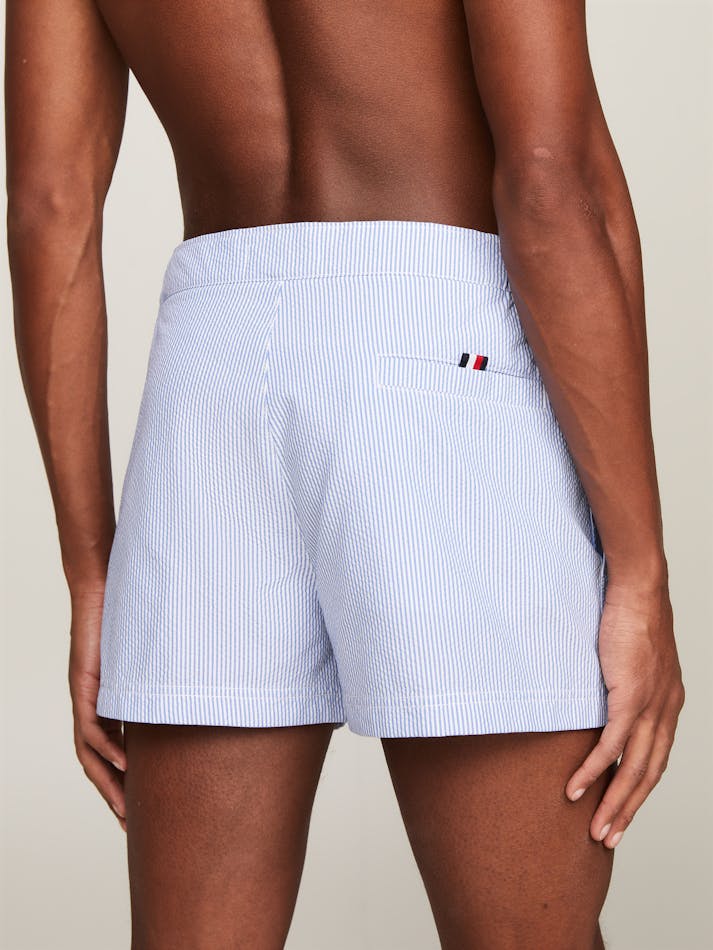 6363EB2E-D5A3-00AA-D1D3-D9F94E62D1A9