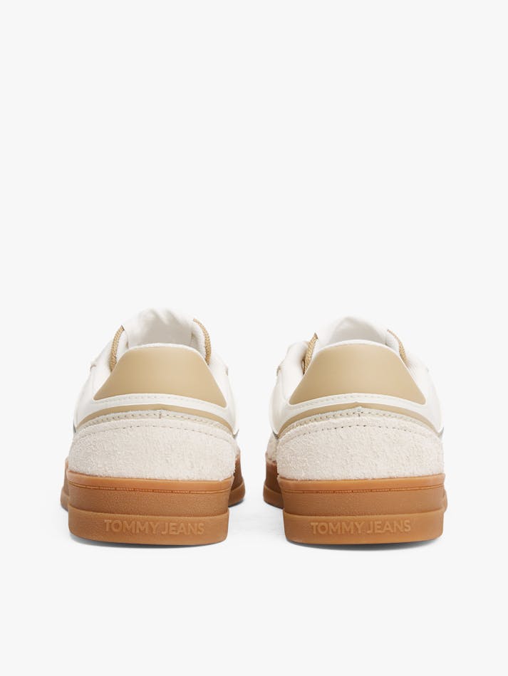 70CC0017-B238-44B3-F0CC-1ADA8D316A63