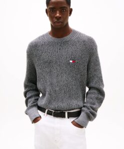 TOMMY BADGE CONTRAST KNIT JUMPER