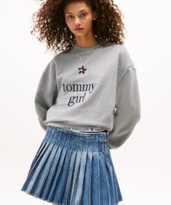 TOMMY GIRL GRAPHIC RELAXED SWEATSHIRT
