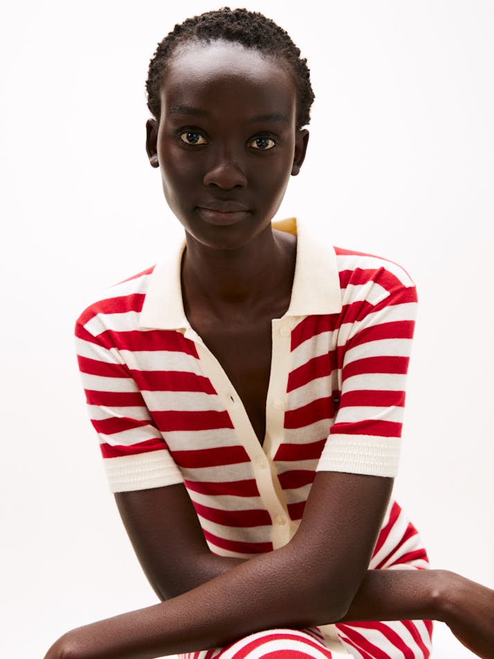 B3D66C2E-A21C-3B03-9385-A82DF5201089