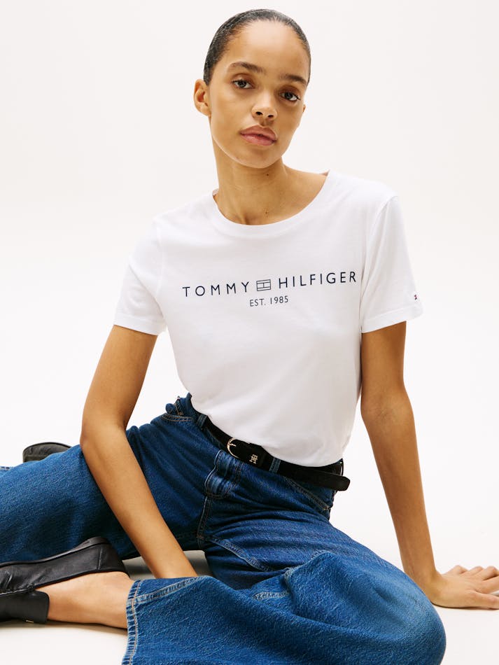 E5389CC7-07EB-620E-CF04-3140A0B7BA0C