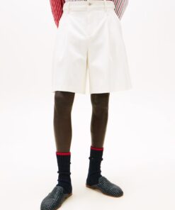 THE RUNWAY COLLECTION WIDE LEG CHINO SHORTS