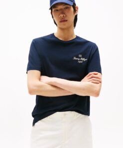 OUTLINE FLAG NYC LOGO T-SHIRT