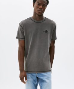 REGULAR SMALL TONAL CREST TEE
