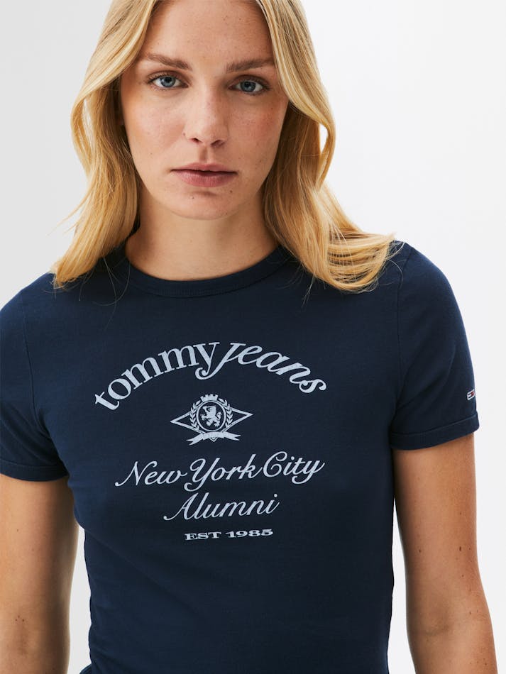 58FC45F7-9BA1-8B80-E0F5-9986D967D51F