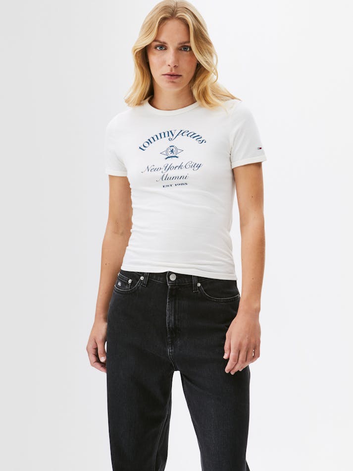 92C52C29-5242-7309-D188-24D2F5D15AA7