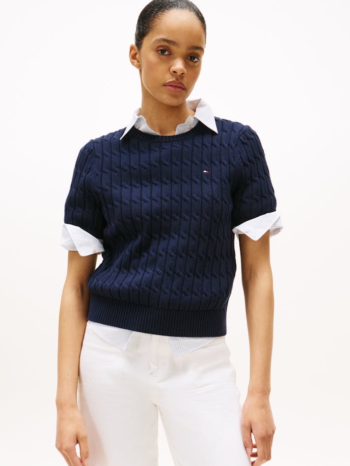 CABLE SHORT SLEEVE SWEATER
