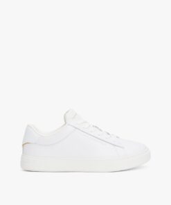 ESSENTIAL METALLIC LEATHER COURT TRAINERS