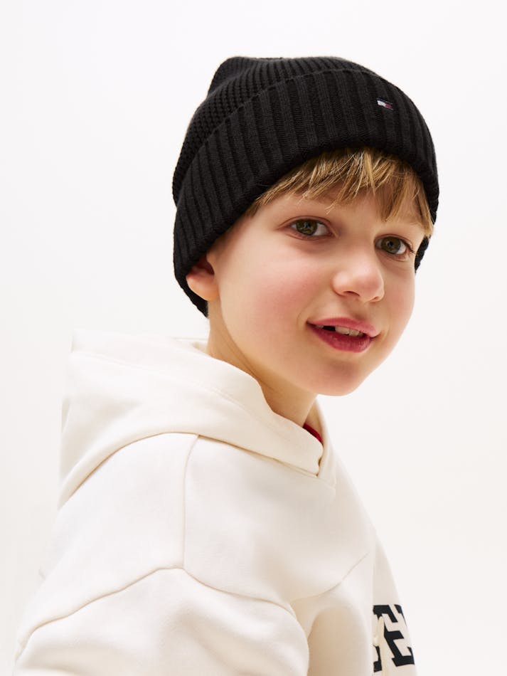 B8B49CE0-9E44-692D-9026-80DB8D206317