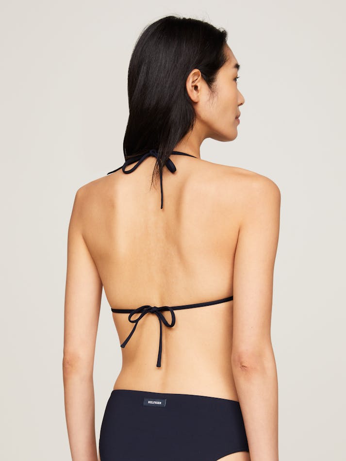 C6326A32-3AA3-682D-0C42-F5E891AE2788