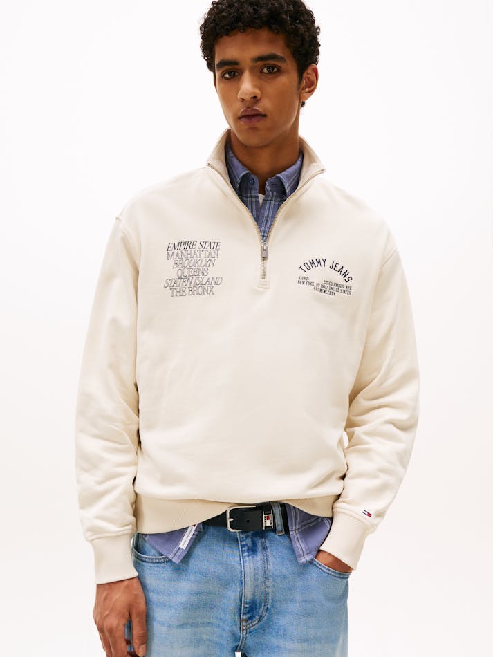 BOROUGHS 1/4 ZIP SWEATSHIRT