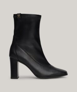 LEATHER SQUARE TOE BLOCK HEEL BOOTS