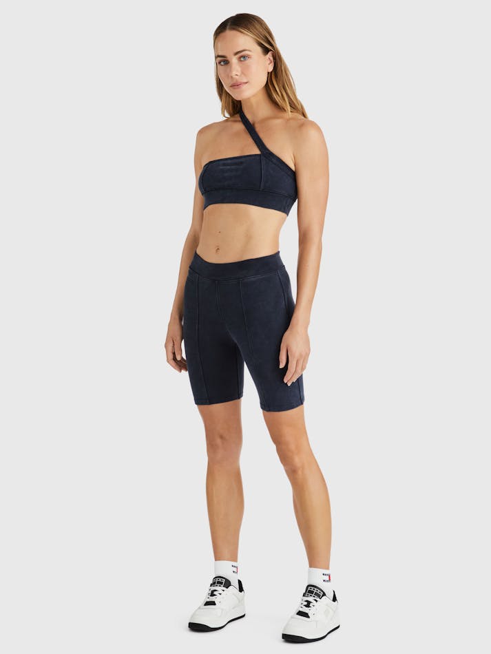 DBC19C61-9BC2-5B21-8C2D-0E897729C265