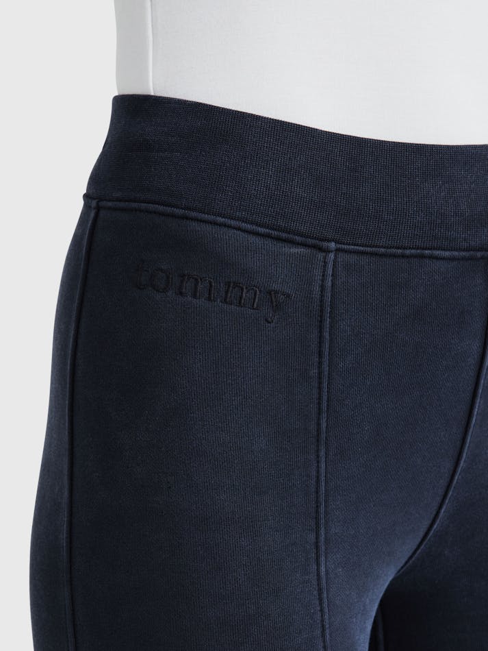 E7ED0439-75B9-BB0A-614E-E33AC66EF4FC