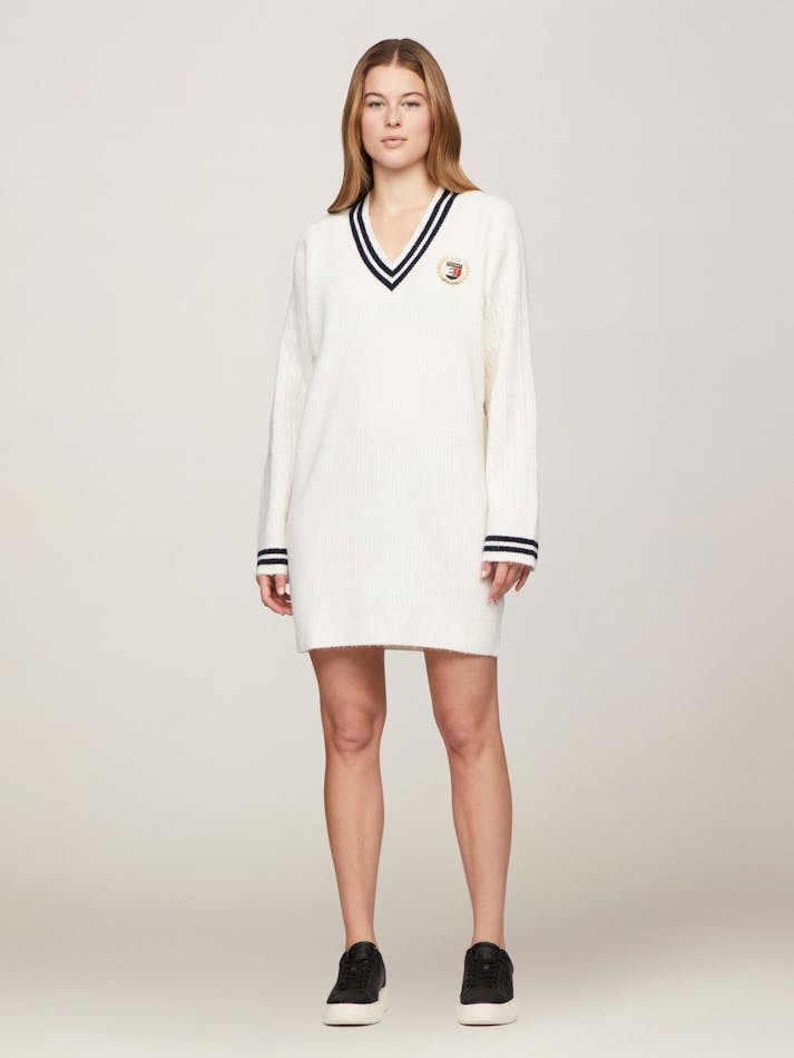 EFE32CEC-9076-1D76-D685-C37F9962BB16